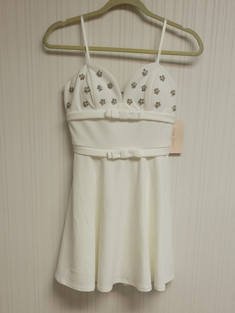 City Studio White Embellished A-Line Dress Bow Detail Medium New Bridal Rehearsa